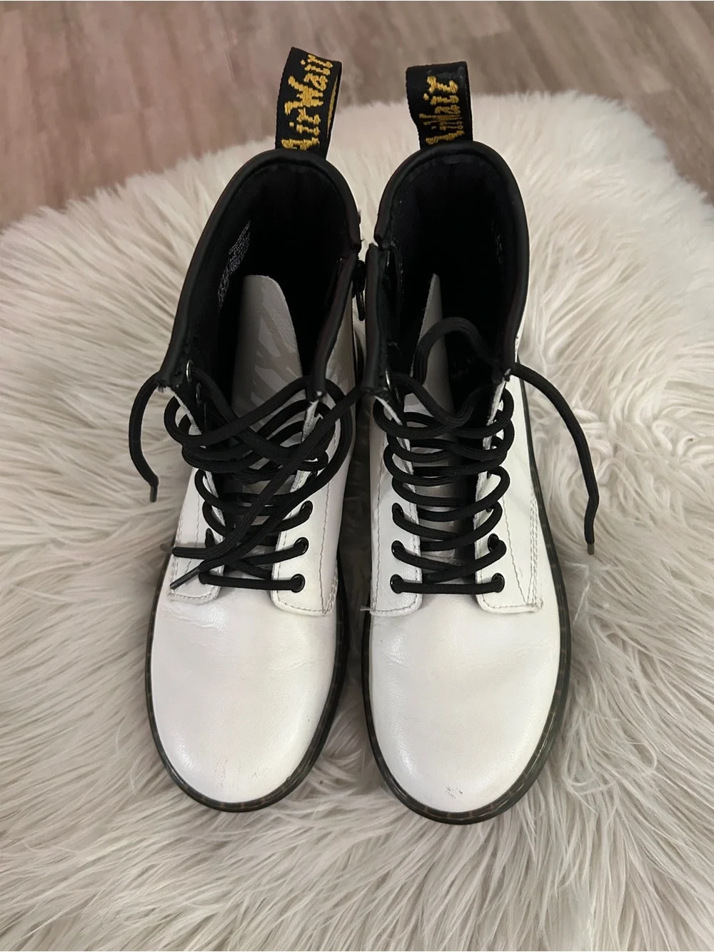 Dr. Martens Zavala J Boots